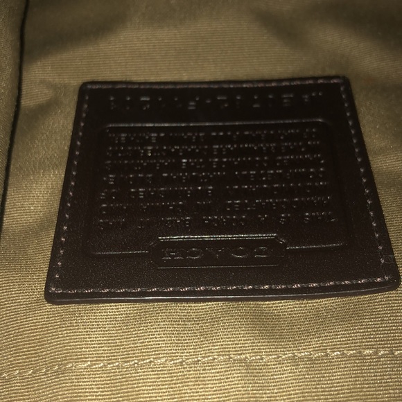 Nearly brand new Coach Leather Bag - Picture 2 of 5